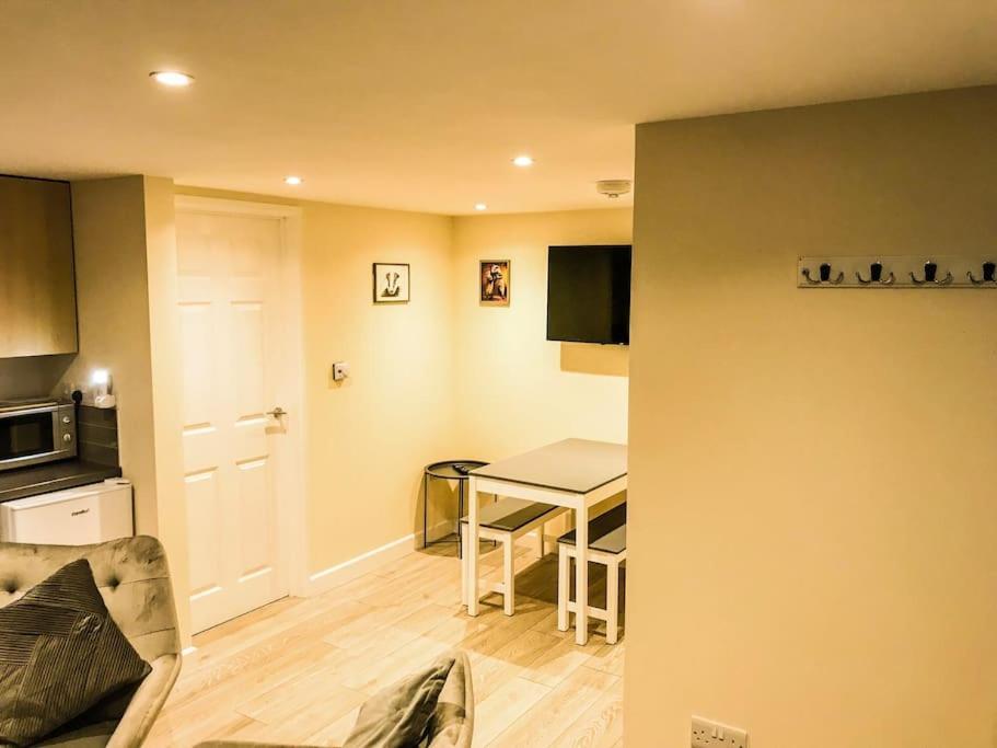 Badgers Sett 2 Bedroom Sleeps 4, The New Inn Viney Hill, Forest Of Dean Blakeney  المظهر الخارجي الصورة